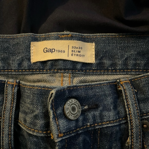 GAP Slim Jeans 33x30 - Picture 2 of 3